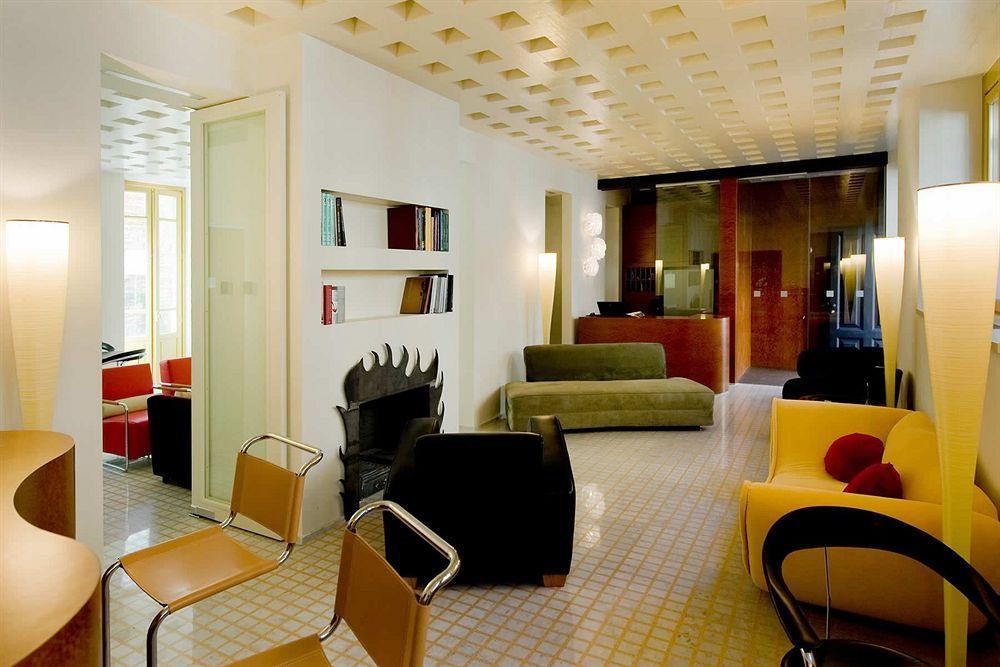 Petronilla - Hotel In بيرغامو المظهر الخارجي الصورة